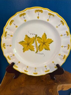 Vintage Italian Hand Painted and Numbered Scalloped Rim Plate/Platter 12”